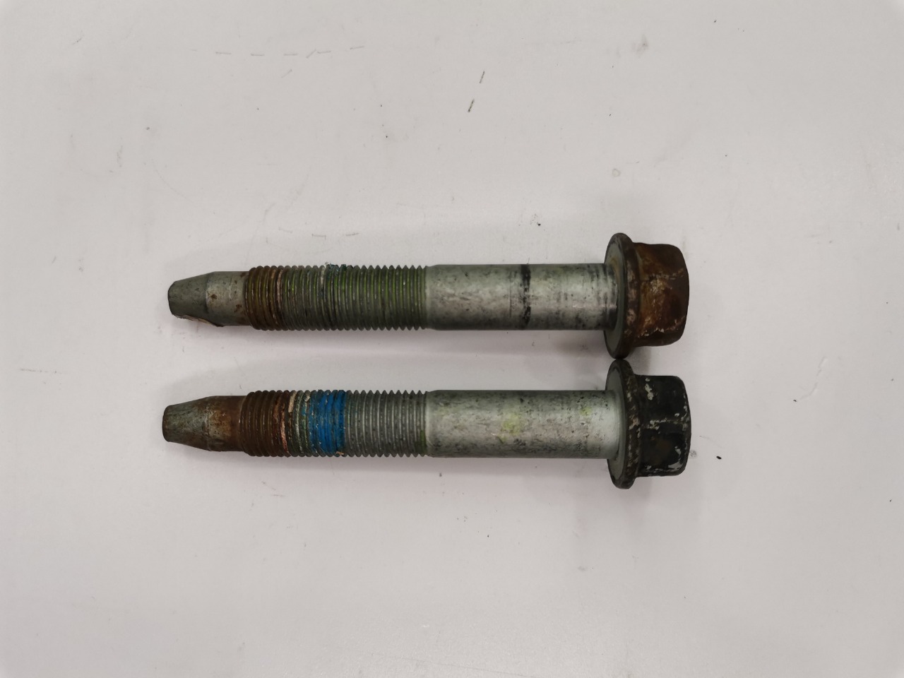 Болт подвески, 1000 рублей, Красноярск