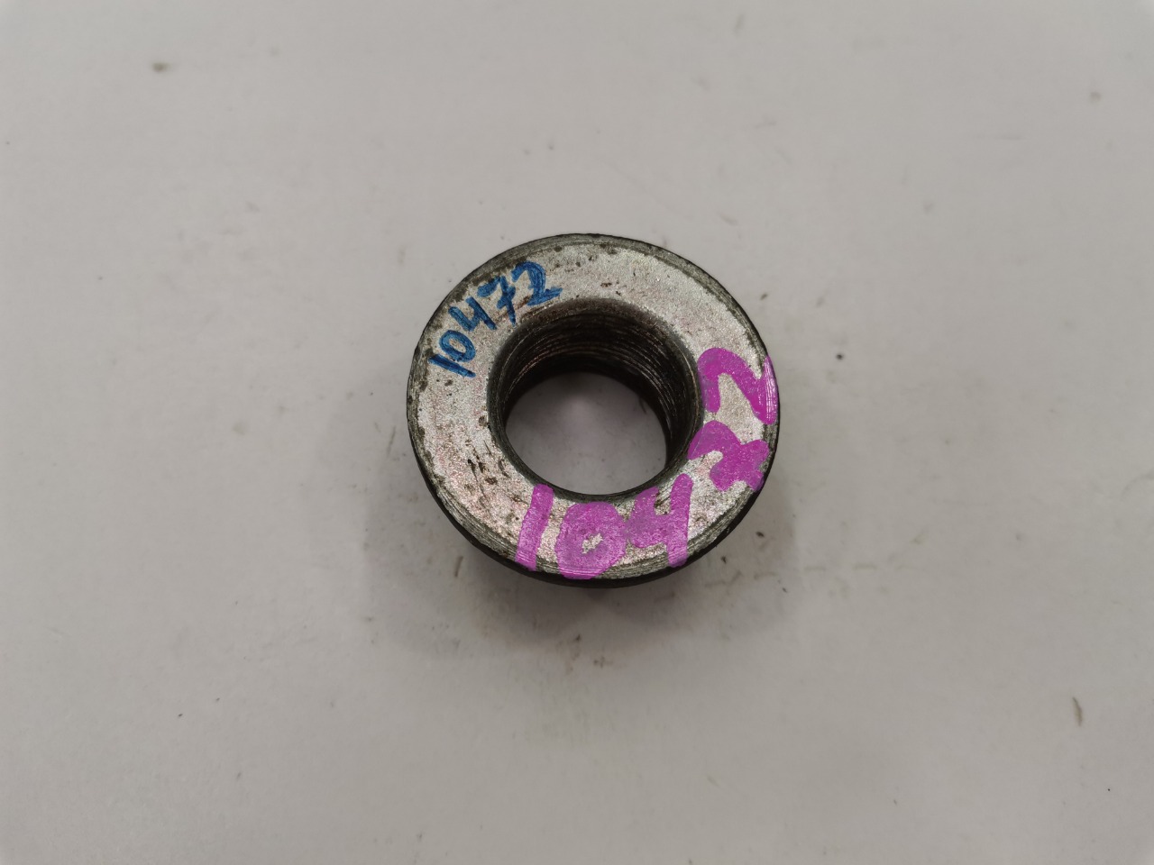 Гайка привода, 500 рублей, Красноярск