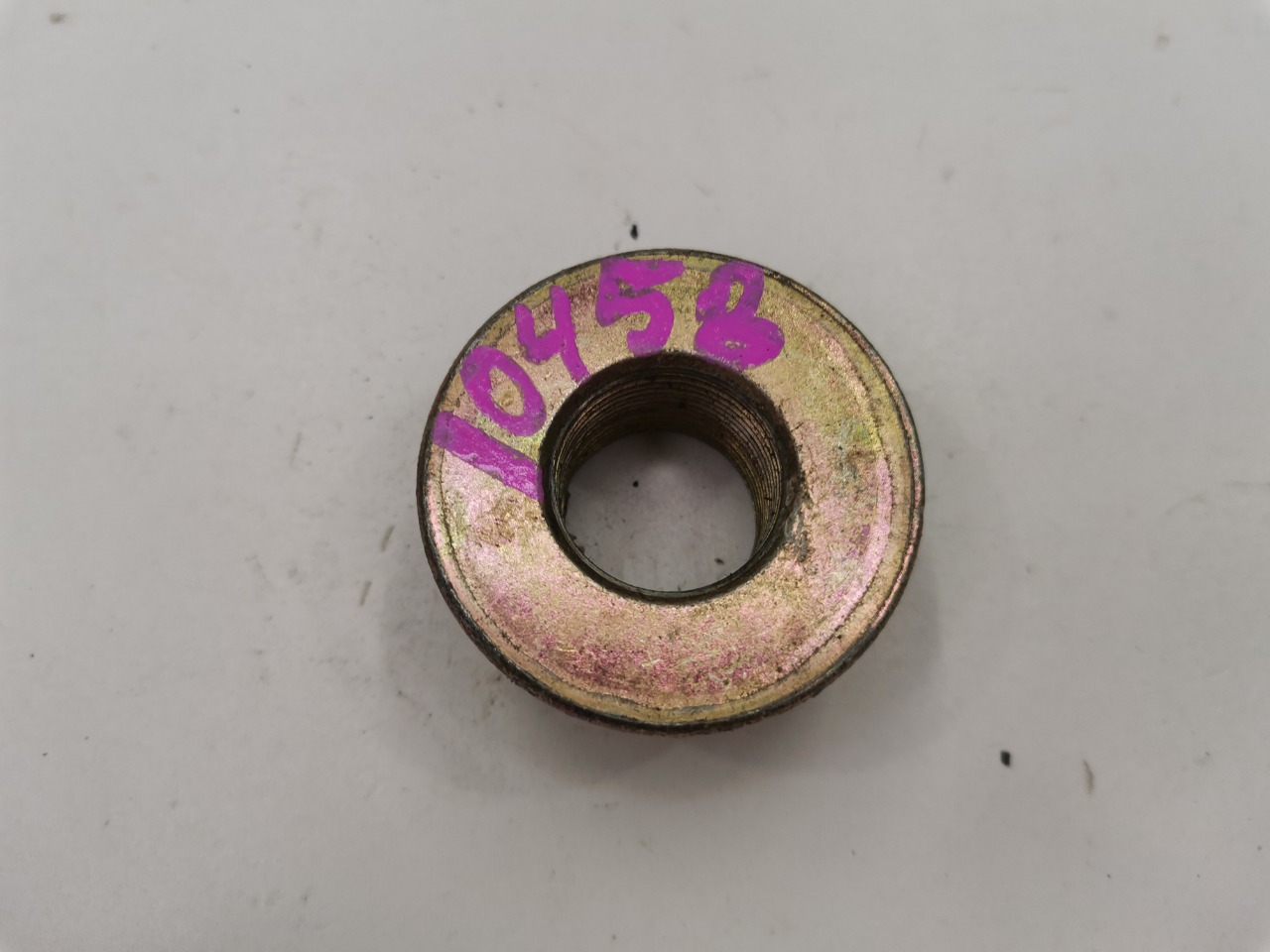 Гайка привода, 500 рублей, Красноярск