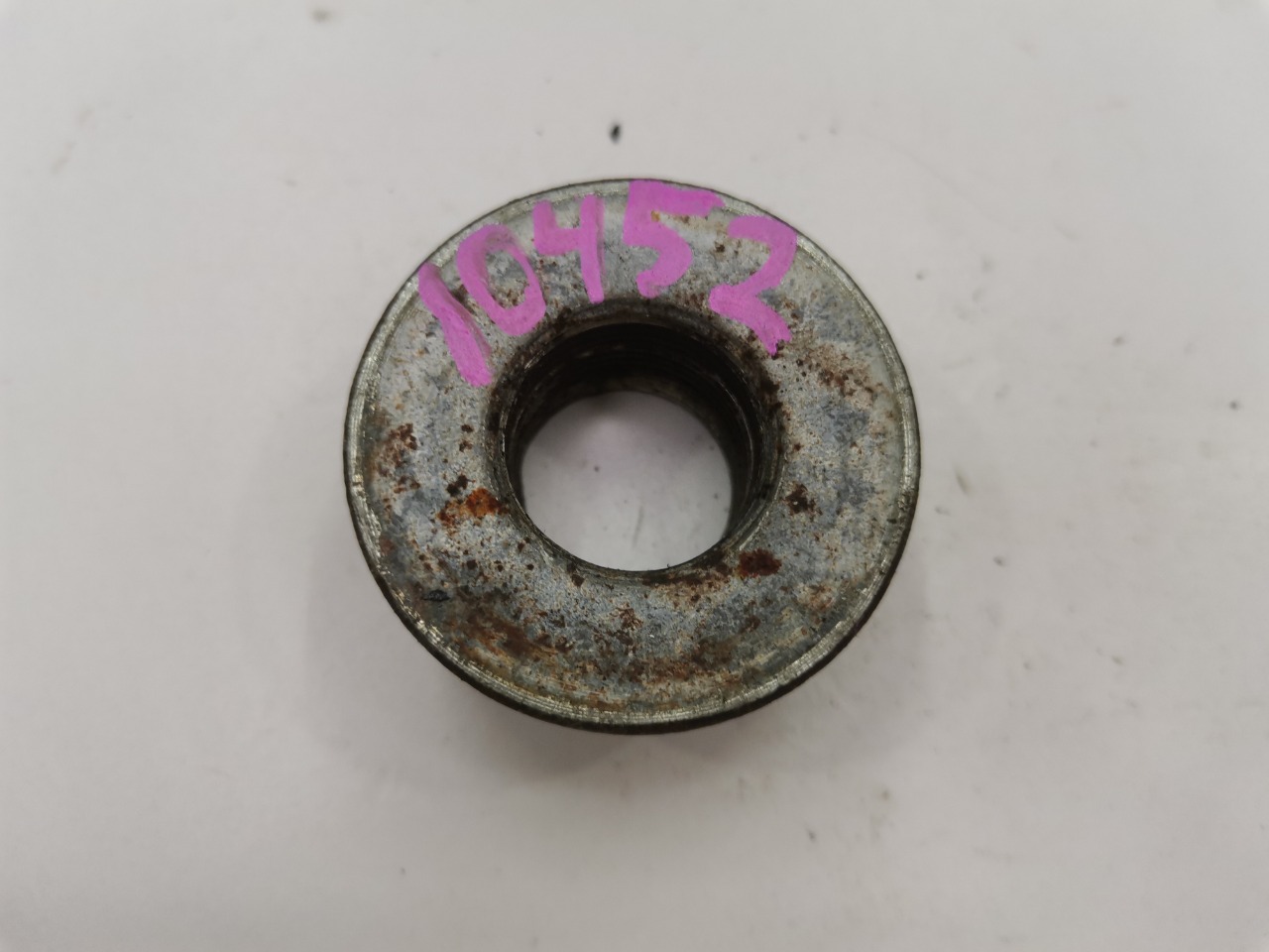 Гайка привода, 500 рублей, Красноярск