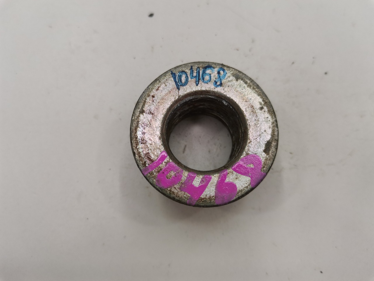 Гайка привода, 500 рублей, Красноярск