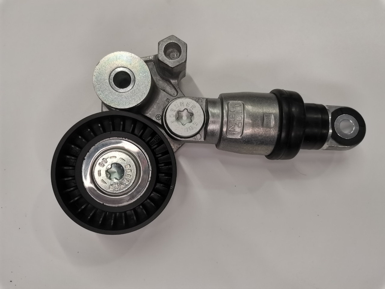 Натяжитель приводного ремня, 3000 рублей, Красноярск