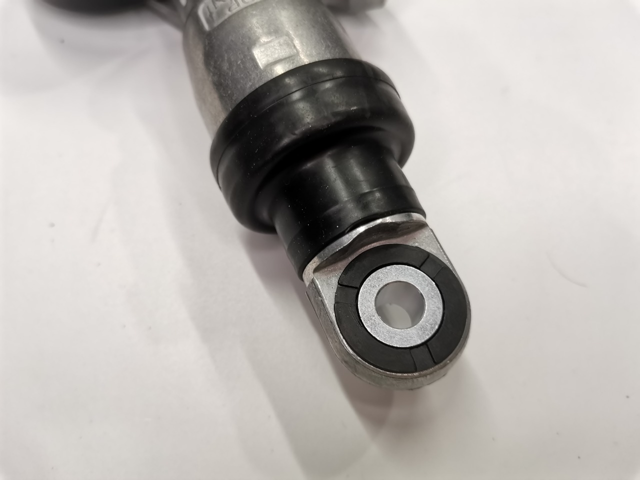 Натяжитель приводного ремня, 3000 рублей, Красноярск