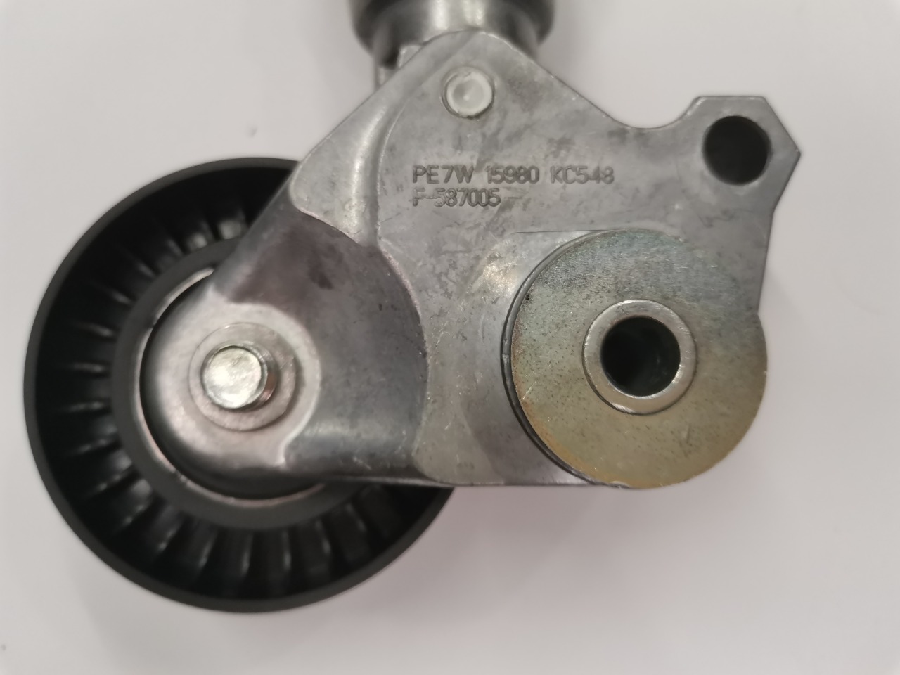 Натяжитель приводного ремня, 3000 рублей, Красноярск