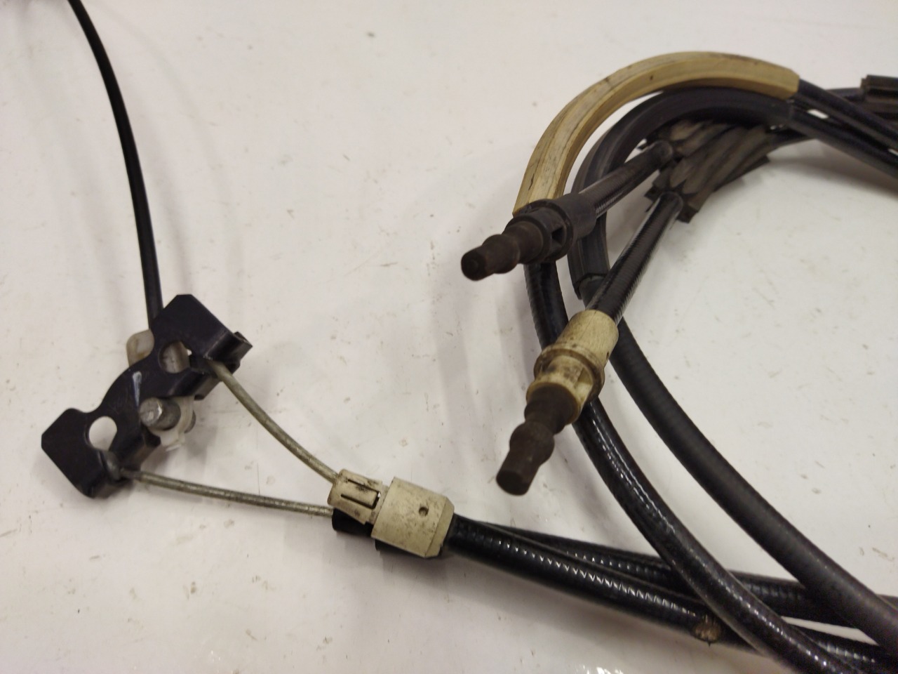 Трос ручного тормоза, 2400 рублей, Красноярск