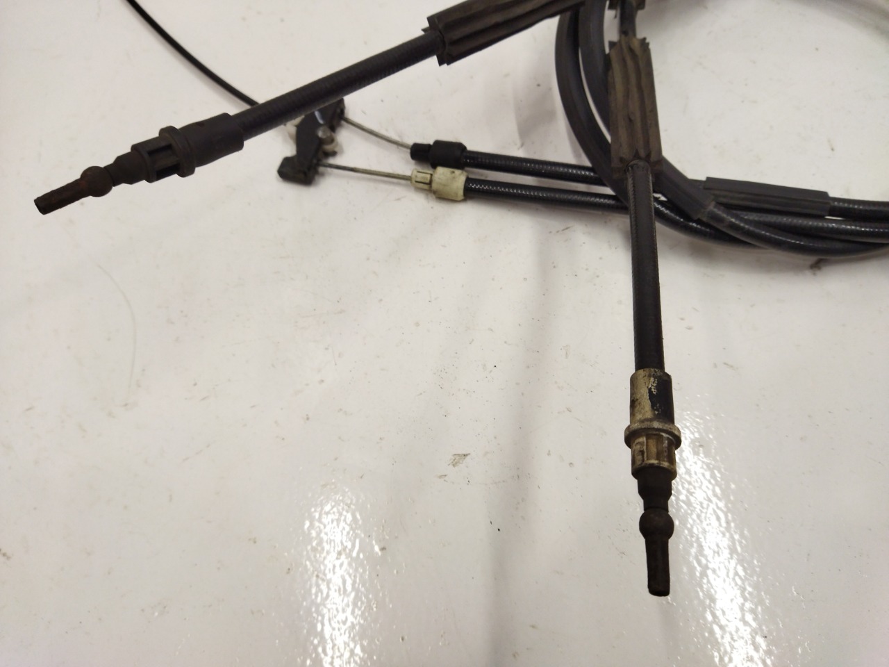 Трос ручного тормоза, 2400 рублей, Красноярск