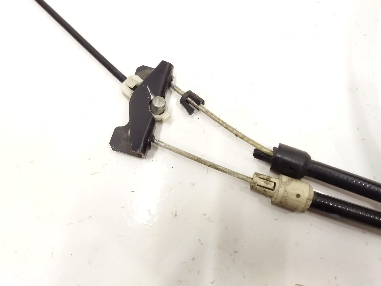 Трос ручного тормоза, 2400 рублей, Красноярск