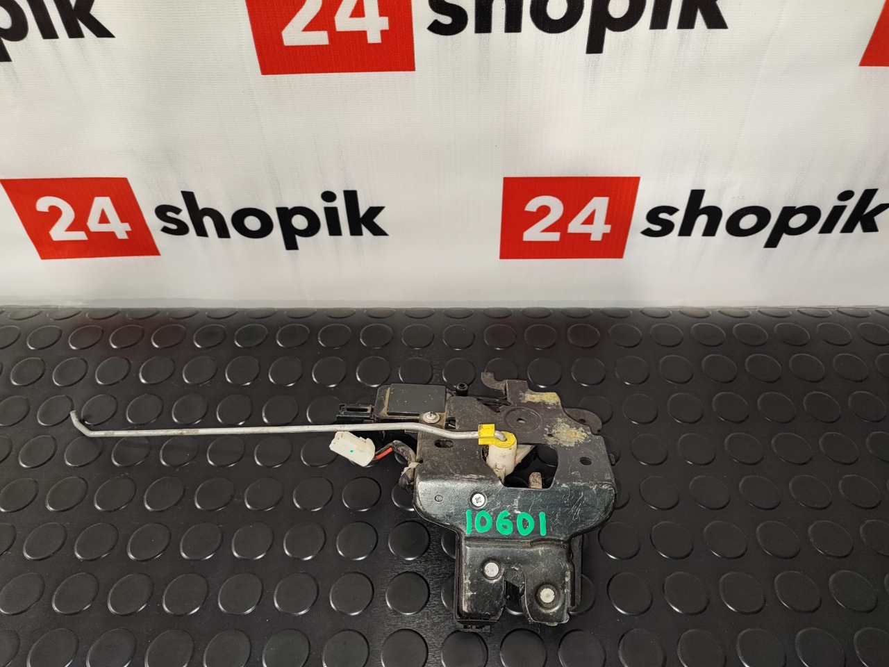 Замок крышки багажника, 3400 рублей, Красноярск