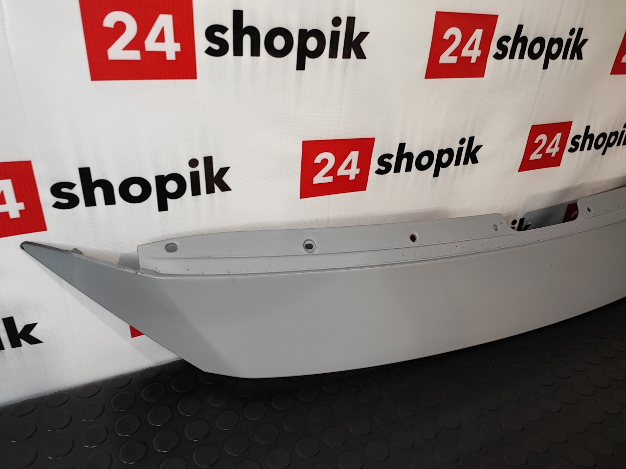 Накладка решетки радиатора, 4300 рублей, Красноярск