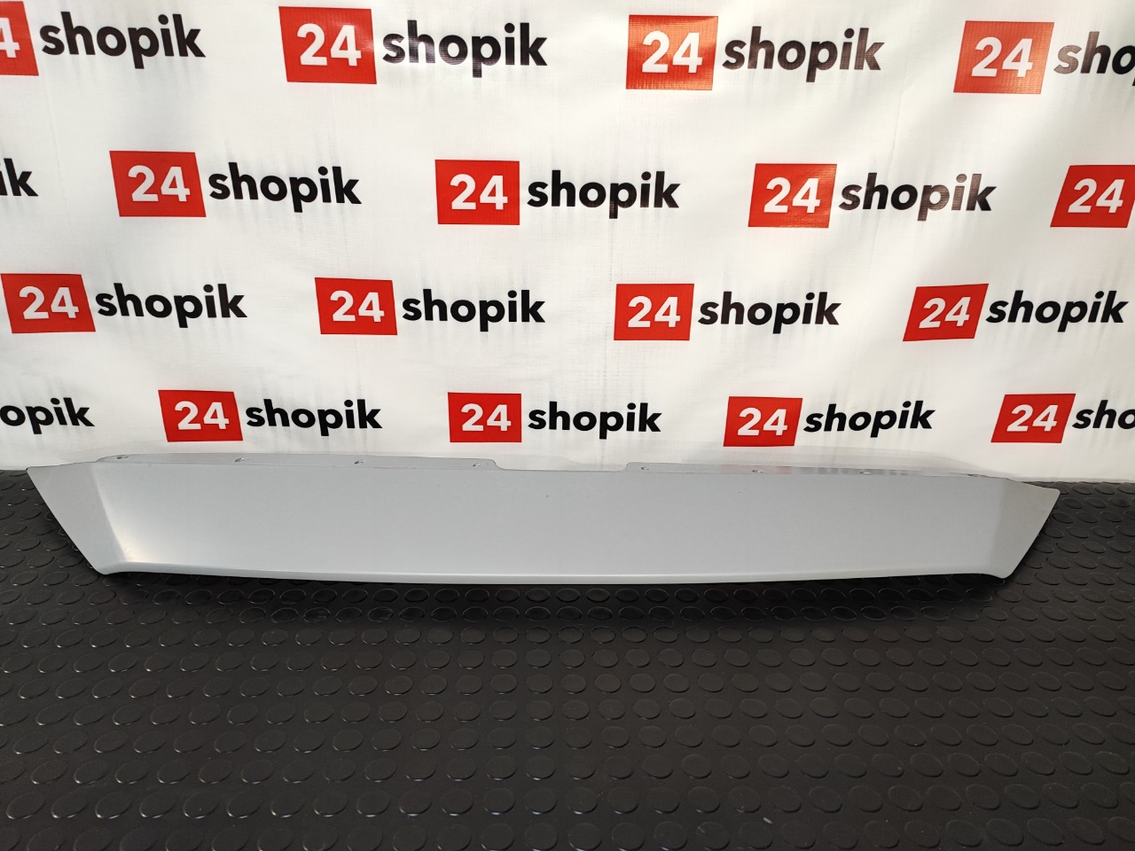 Накладка решетки радиатора, 4300 рублей, Красноярск