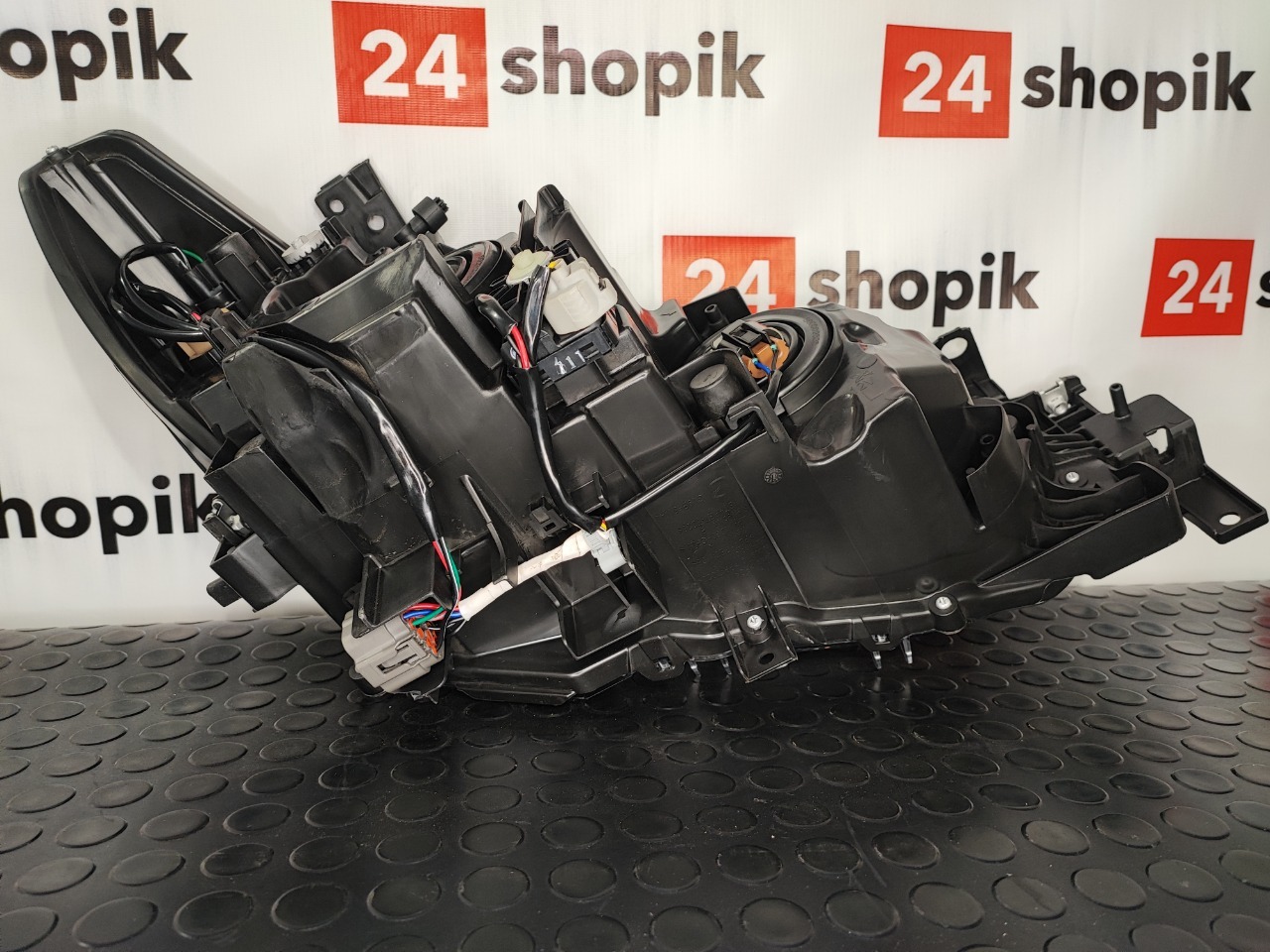 Фара, 15800 рублей, Красноярск