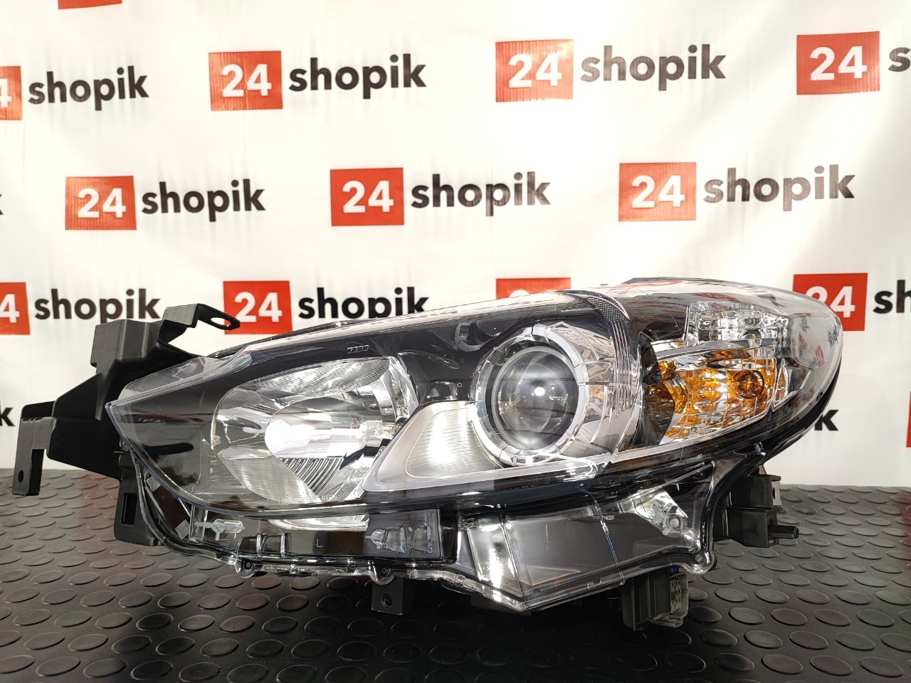 Фара, 15800 рублей, Красноярск