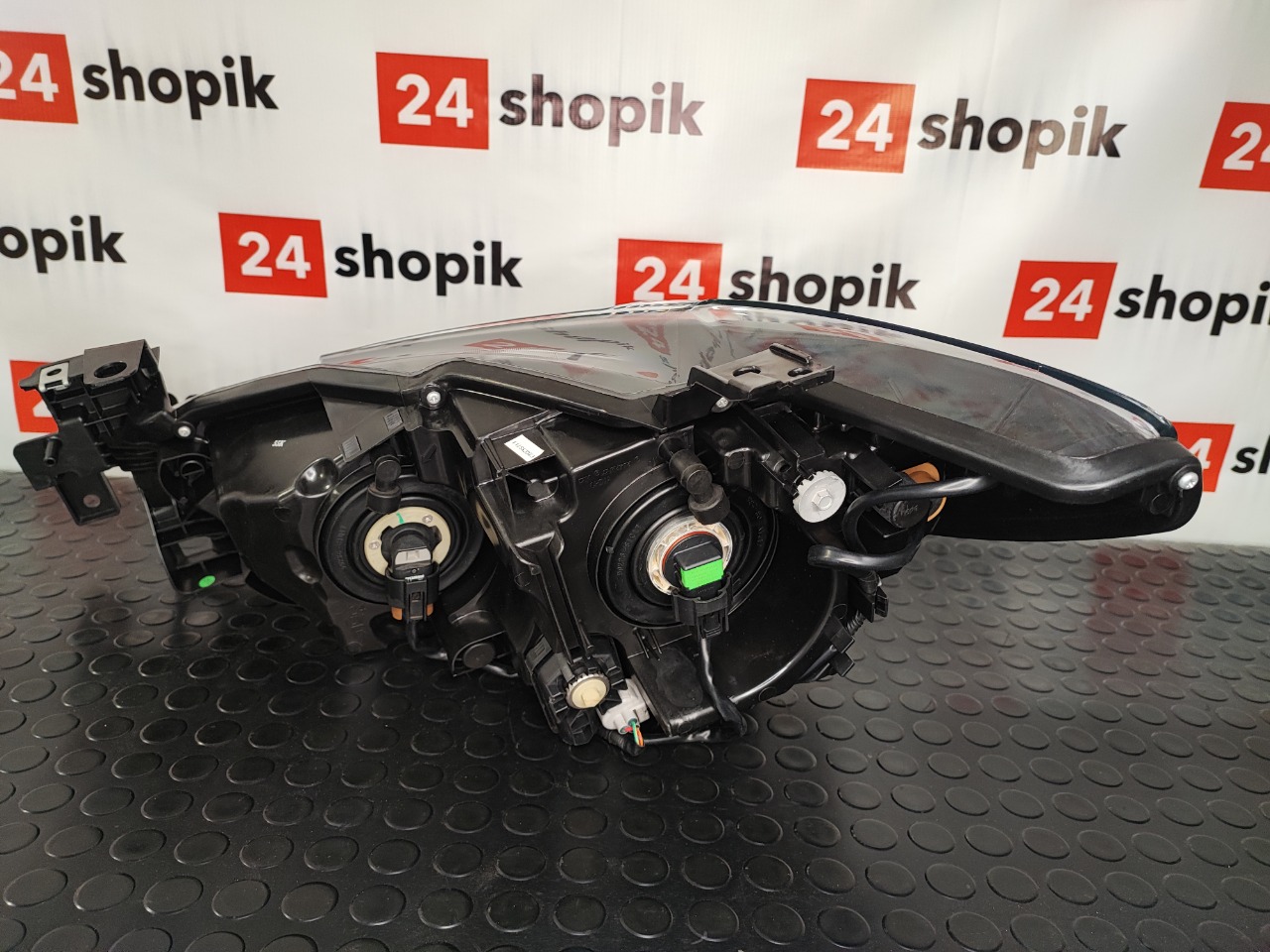 Фара, 15800 рублей, Красноярск