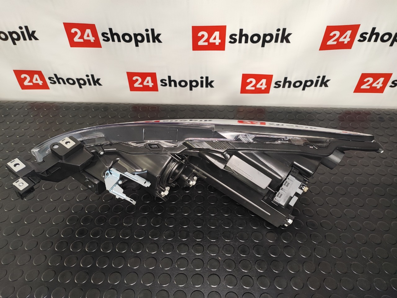 Фара, 12500 рублей, Красноярск