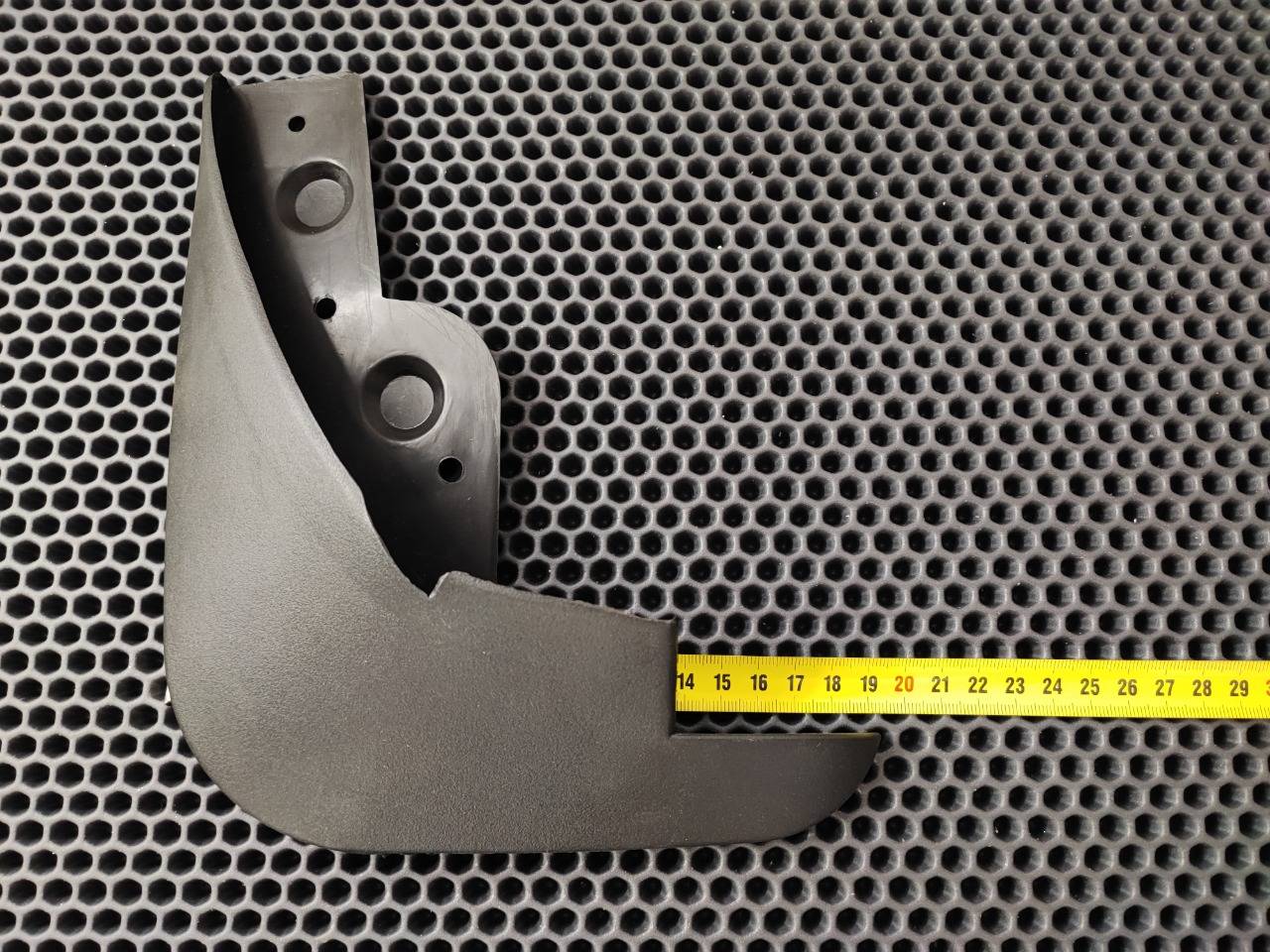 Брызговики, 2200 рублей, Красноярск