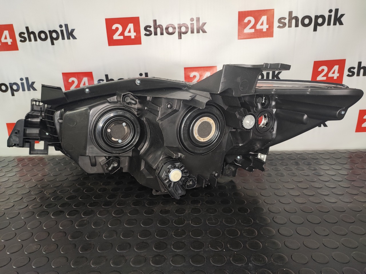 Фара, 14600 рублей, Красноярск