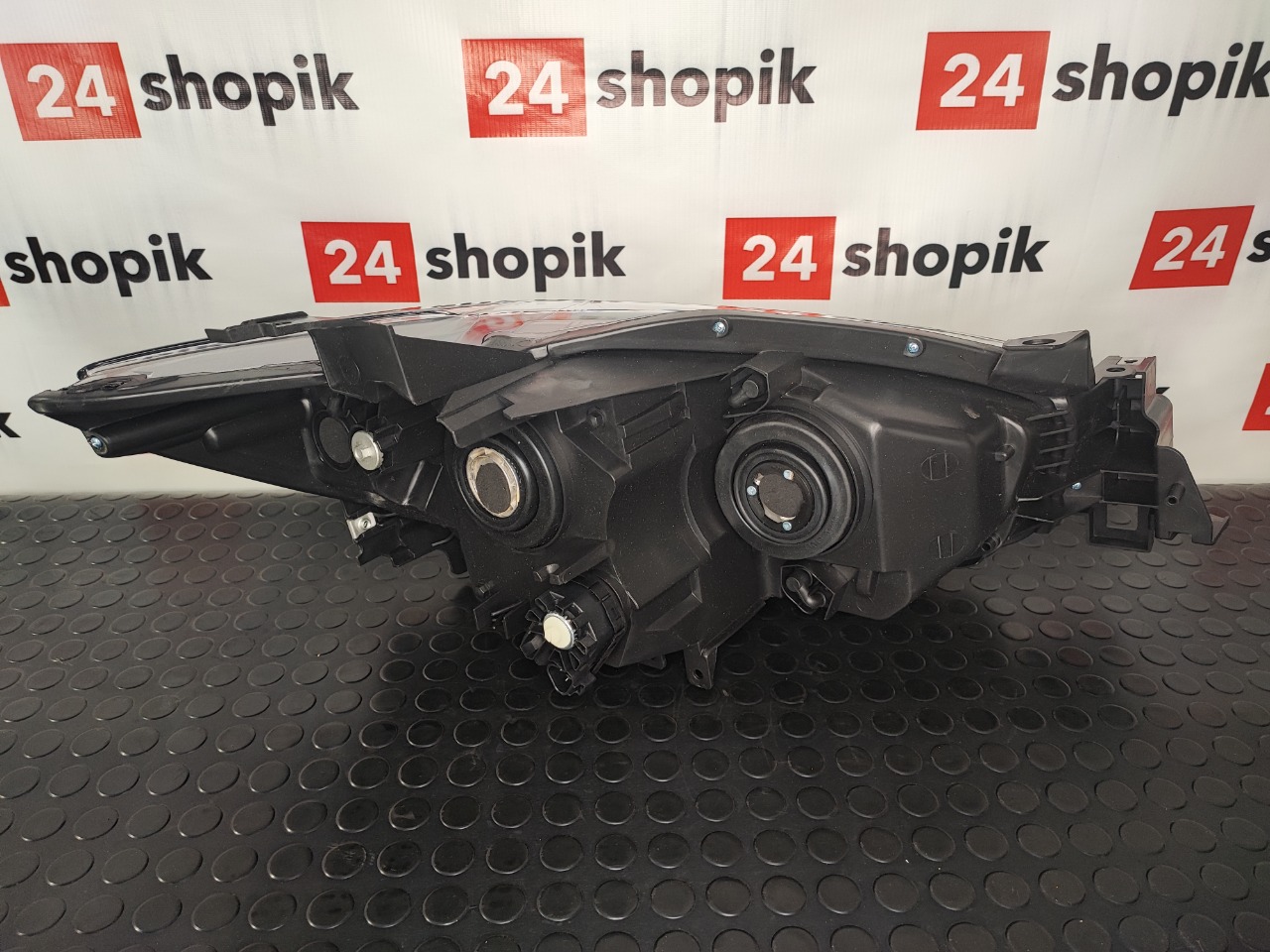 Фара, 14600 рублей, Красноярск