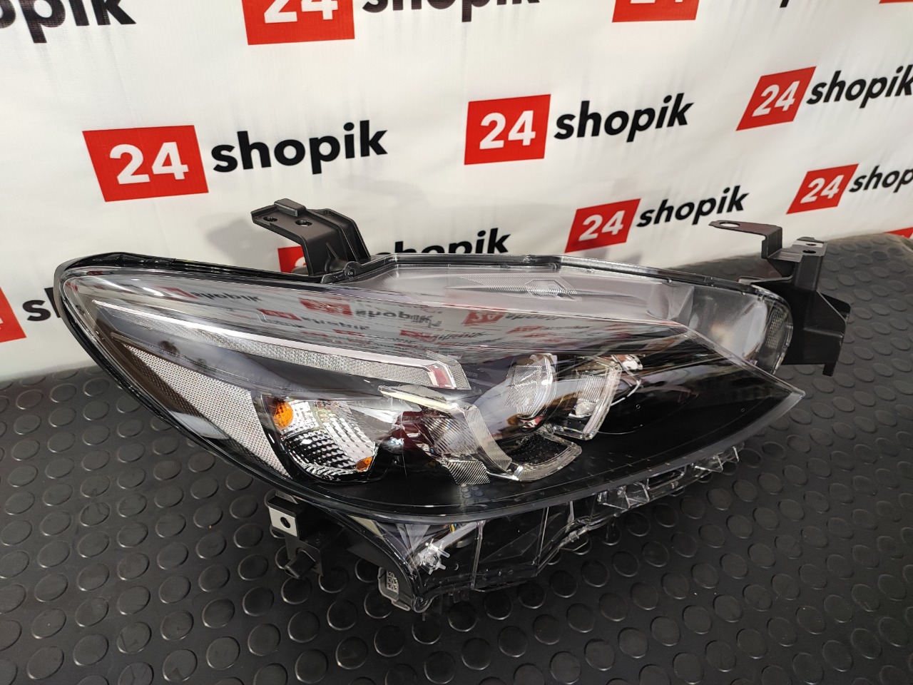 Фара, 36300 рублей, Красноярск