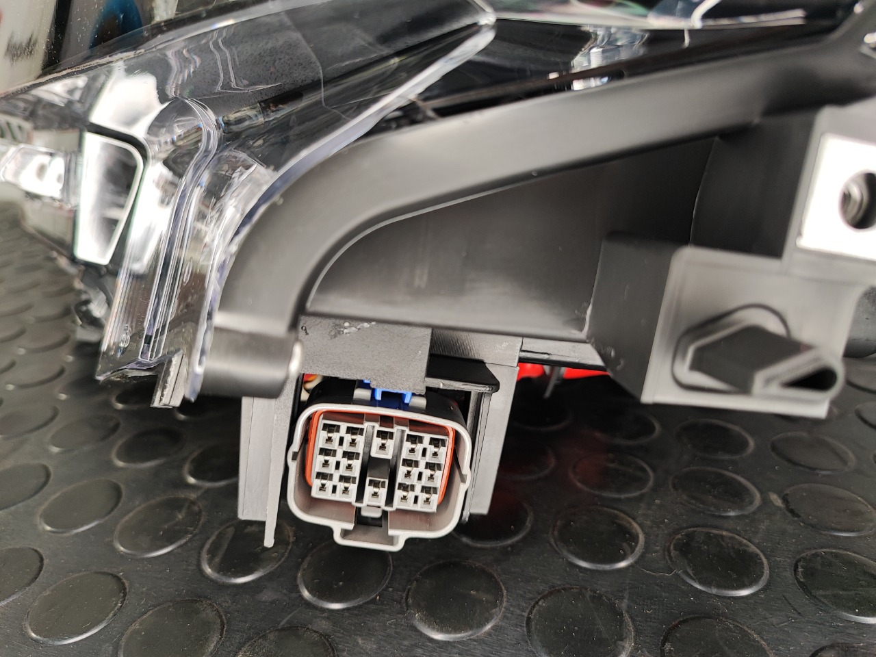 Фара, 36300 рублей, Красноярск