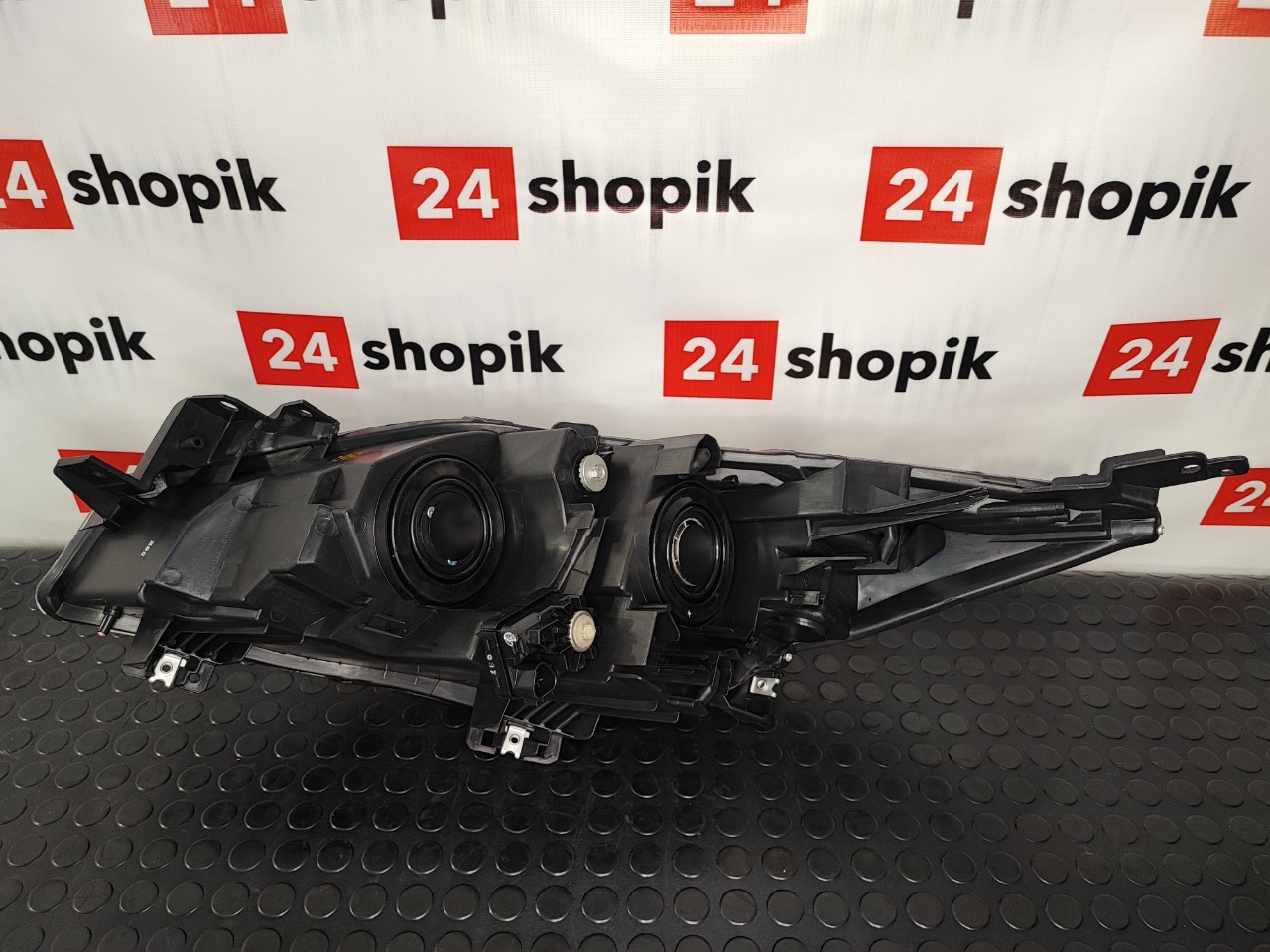 Фара, 15200 рублей, Красноярск