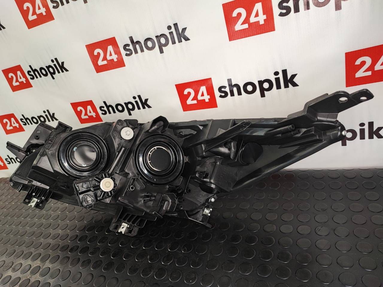 Фара, 15200 рублей, Красноярск