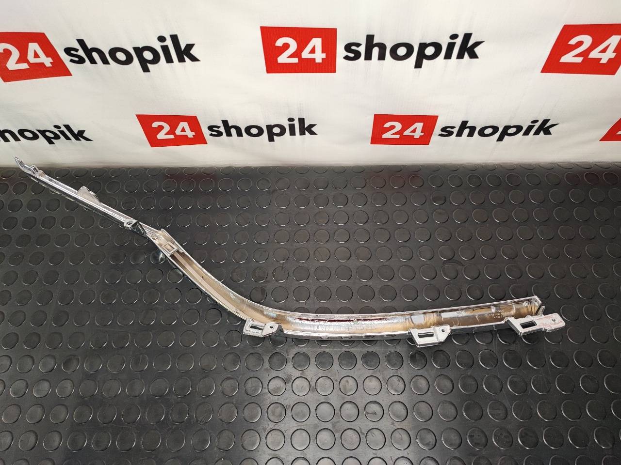 Молдинг решетки радиатора, 3100 рублей, Красноярск