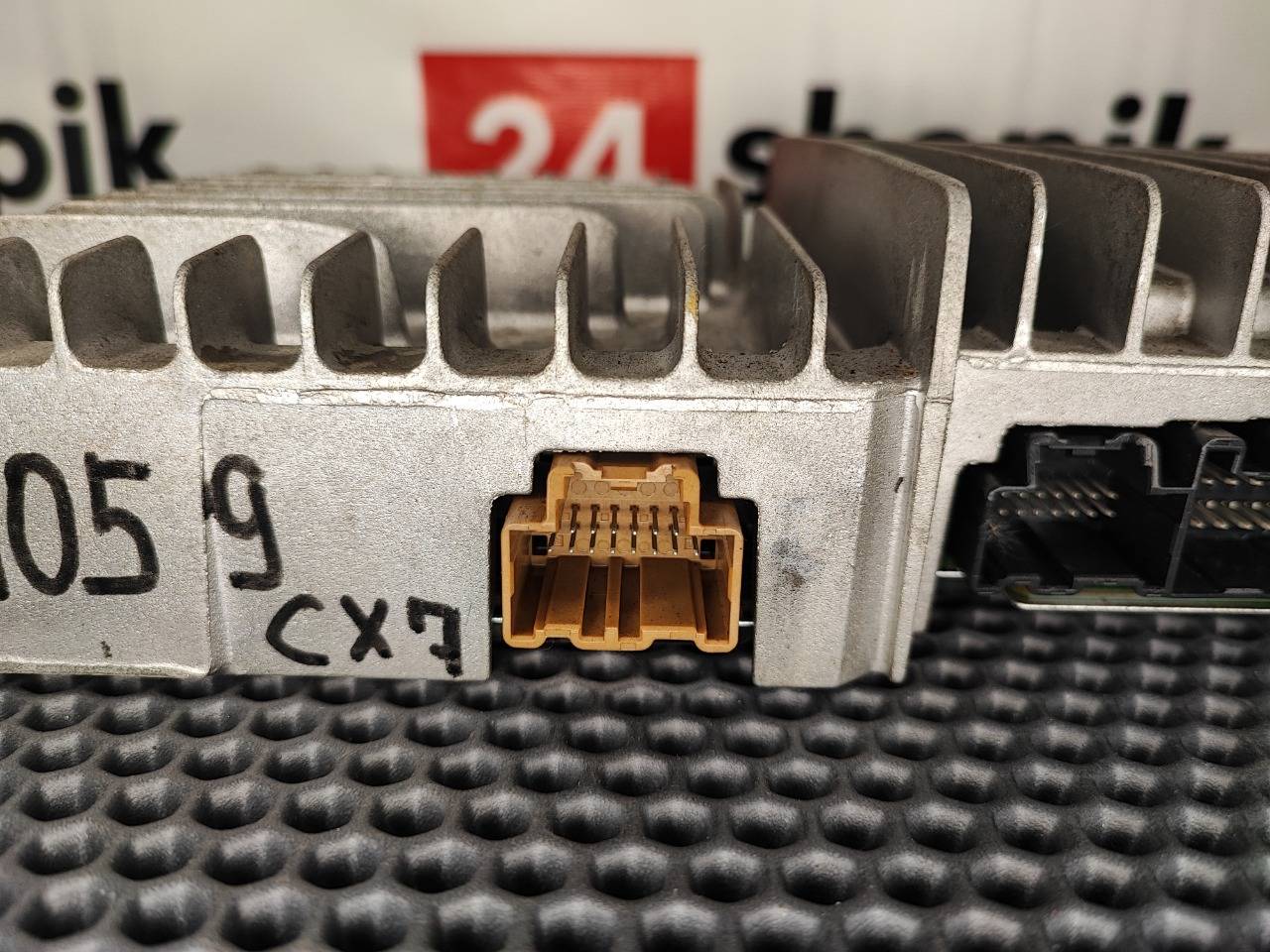 Усилитель магнитолы, 5500 рублей, Красноярск