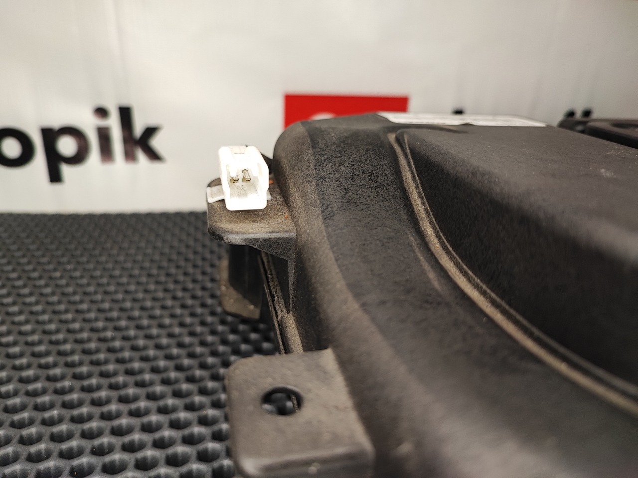 Сабвуфер, 4500 рублей, Красноярск