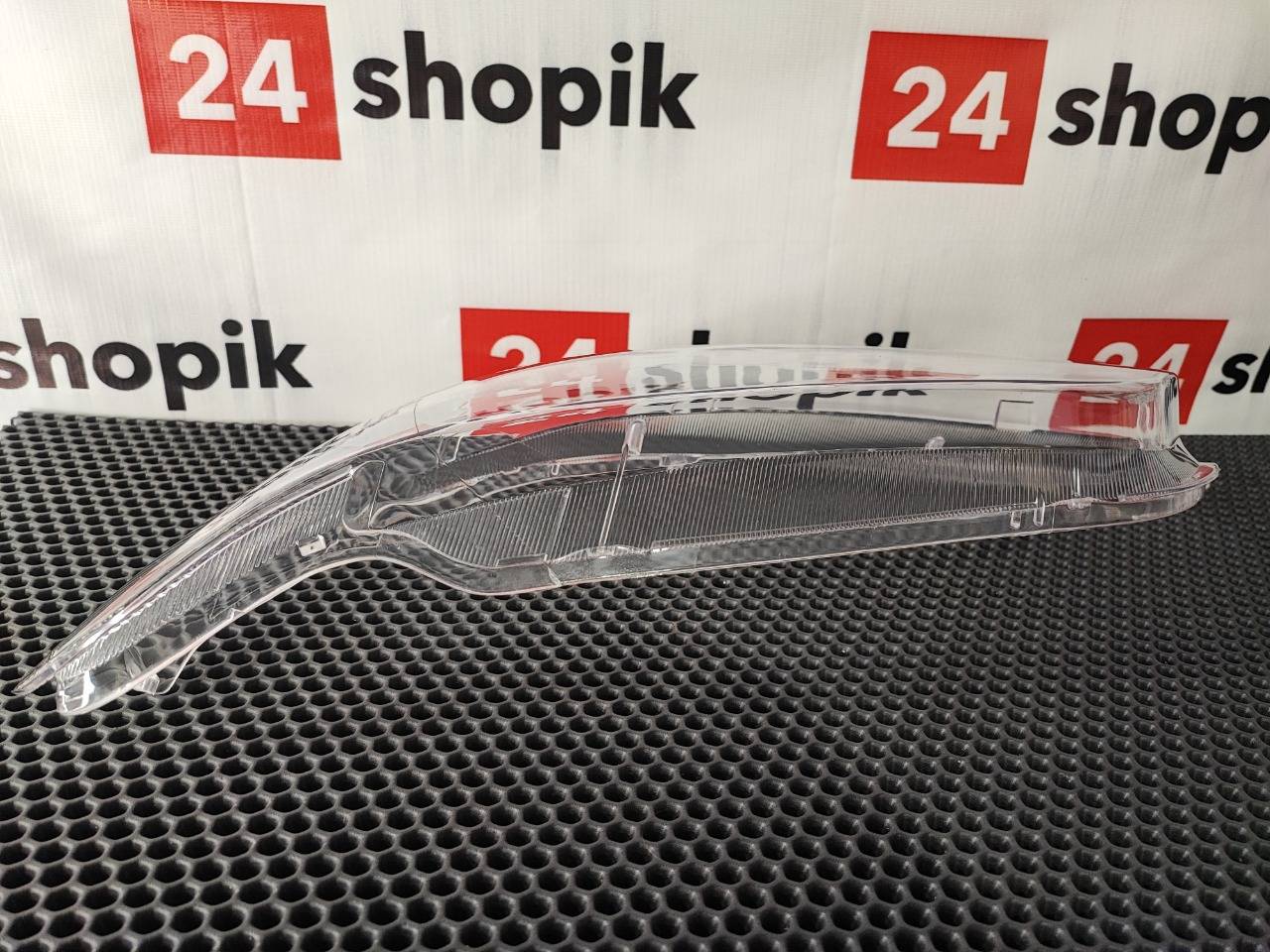 Стекло фары, 3700 рублей, Красноярск