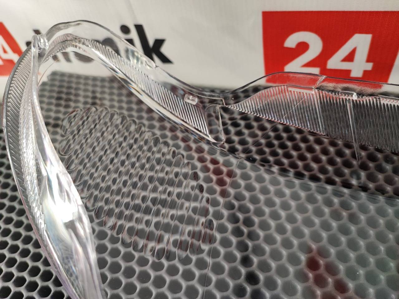 Стекло фары, 3700 рублей, Красноярск