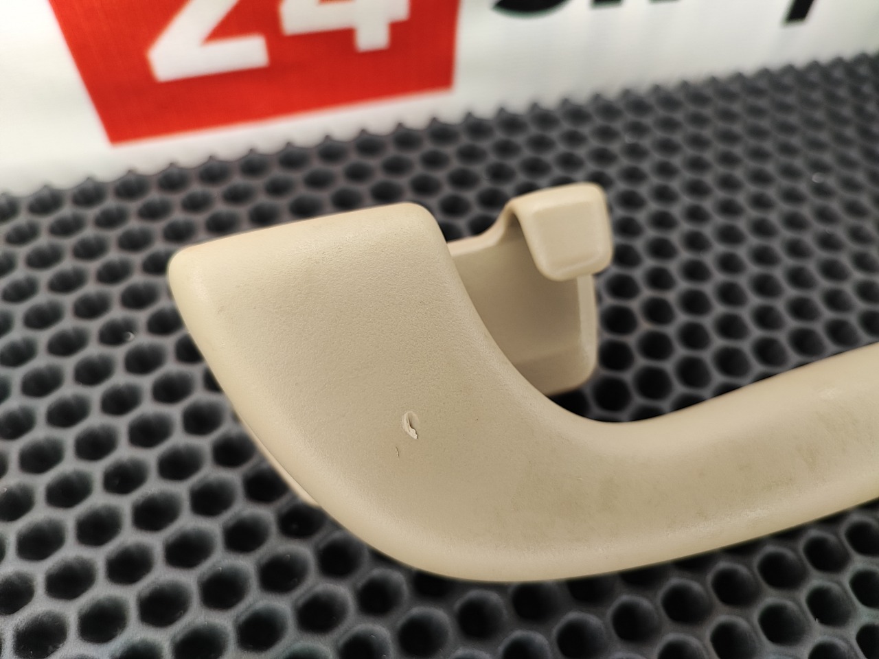 Ручка потолочная, 500 рублей, Красноярск