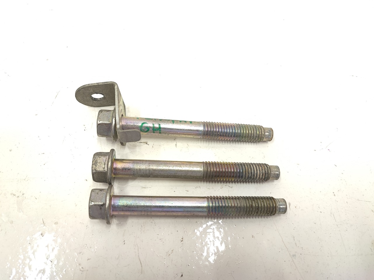 Болт генератора, 800 рублей, Красноярск