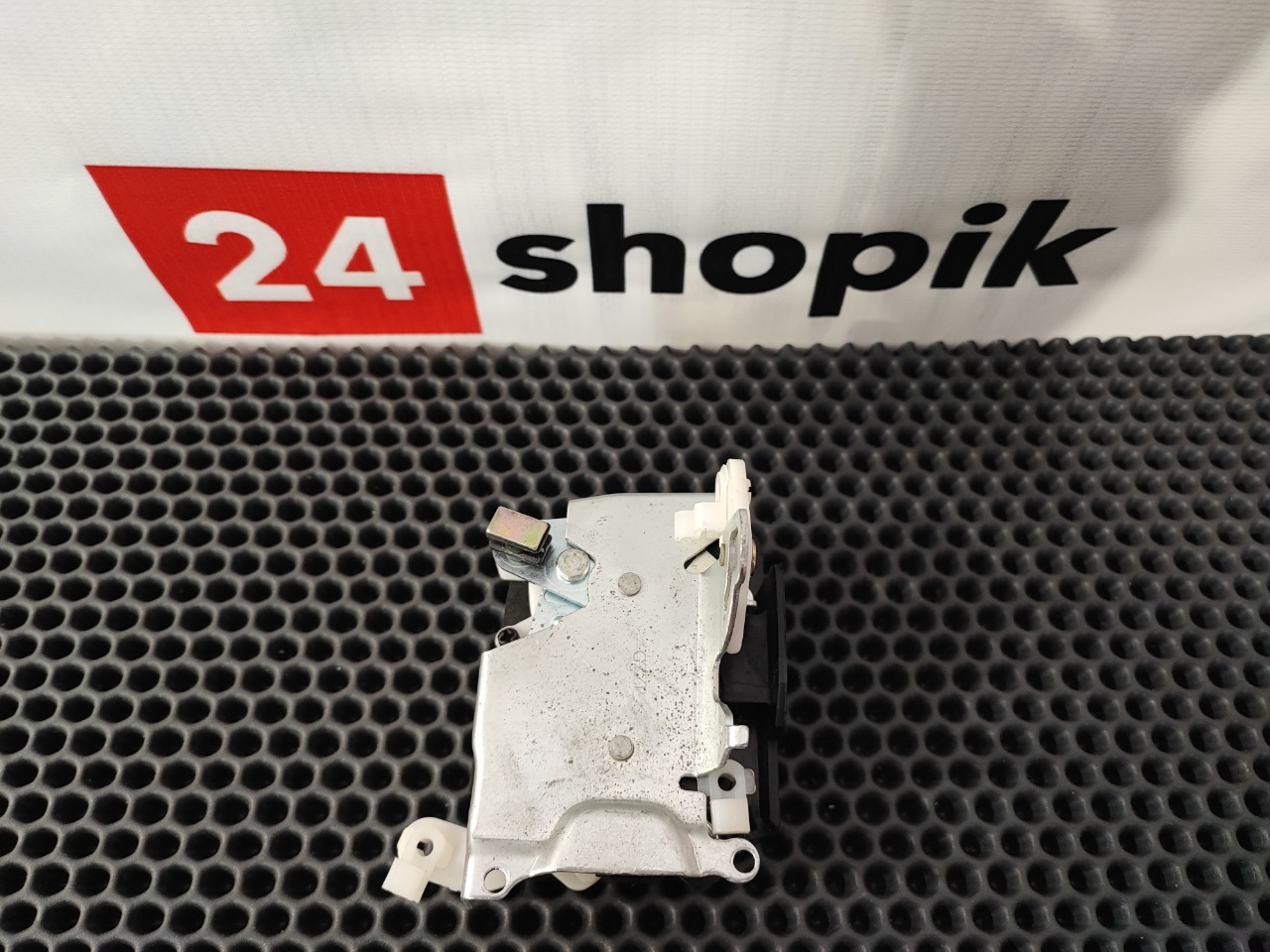 Замок двери, 4300 рублей, Красноярск