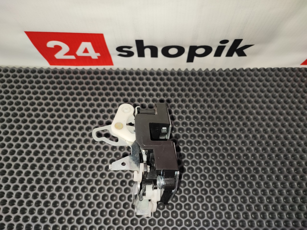 Замок двери, 4300 рублей, Красноярск