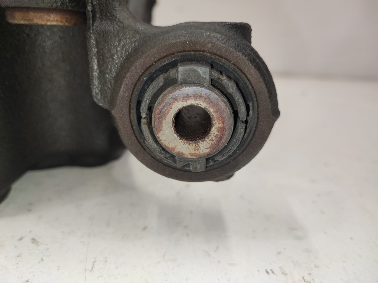 Кулак поворотный, 4000 рублей, Красноярск