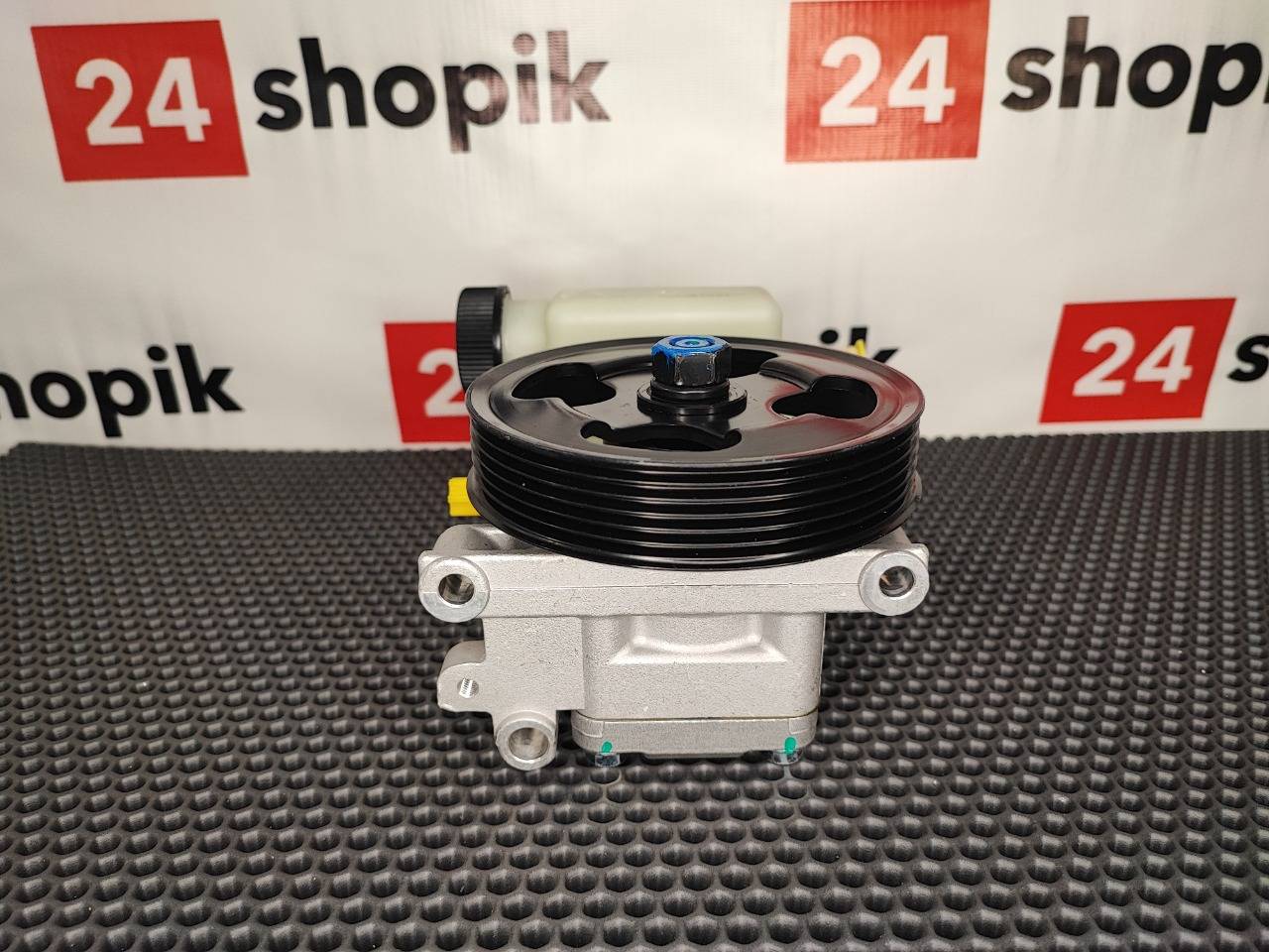 Насос ГУР, 9200 рублей, Красноярск