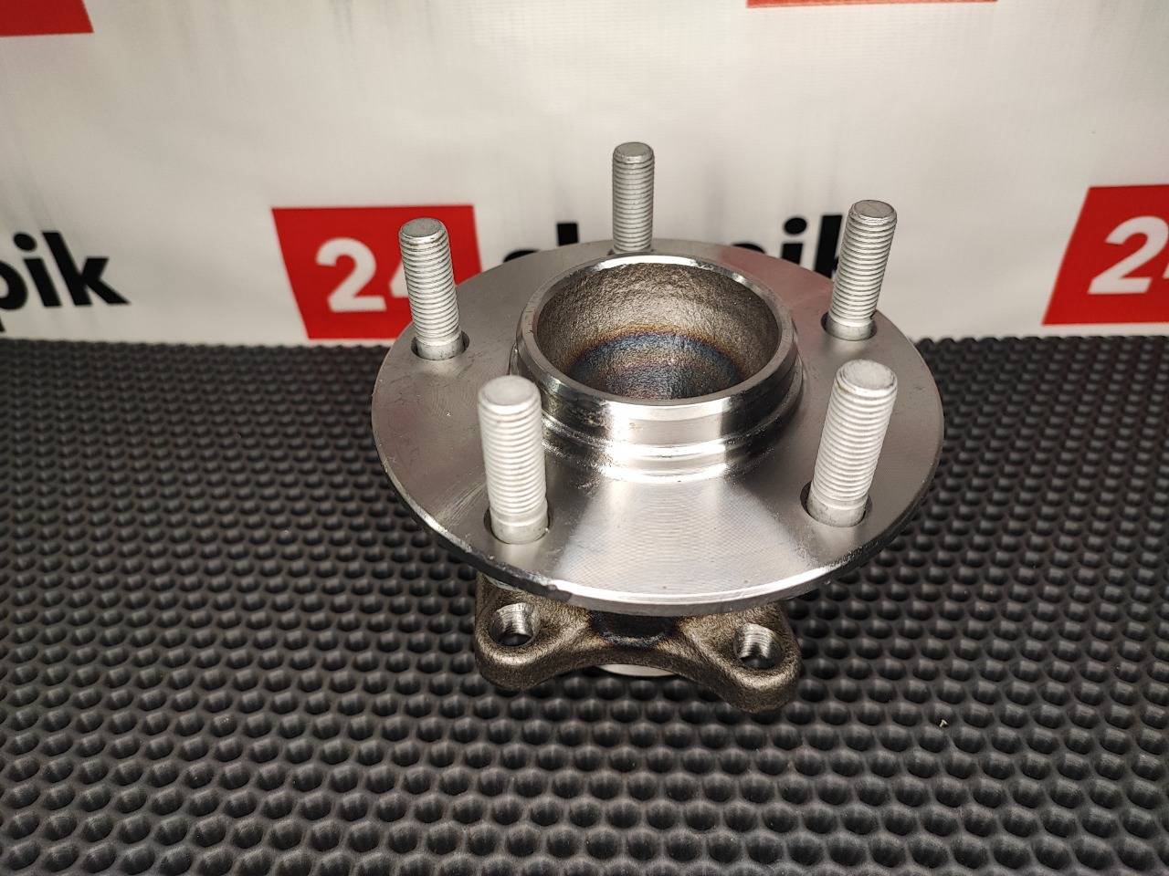 Ступица, 9400 рублей, Красноярск