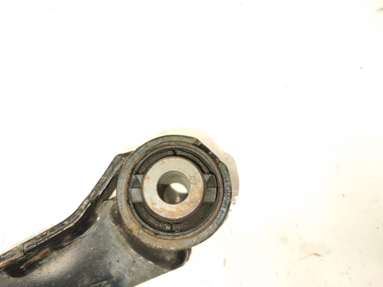 Рычаг поперечный, 1800 рублей, Красноярск