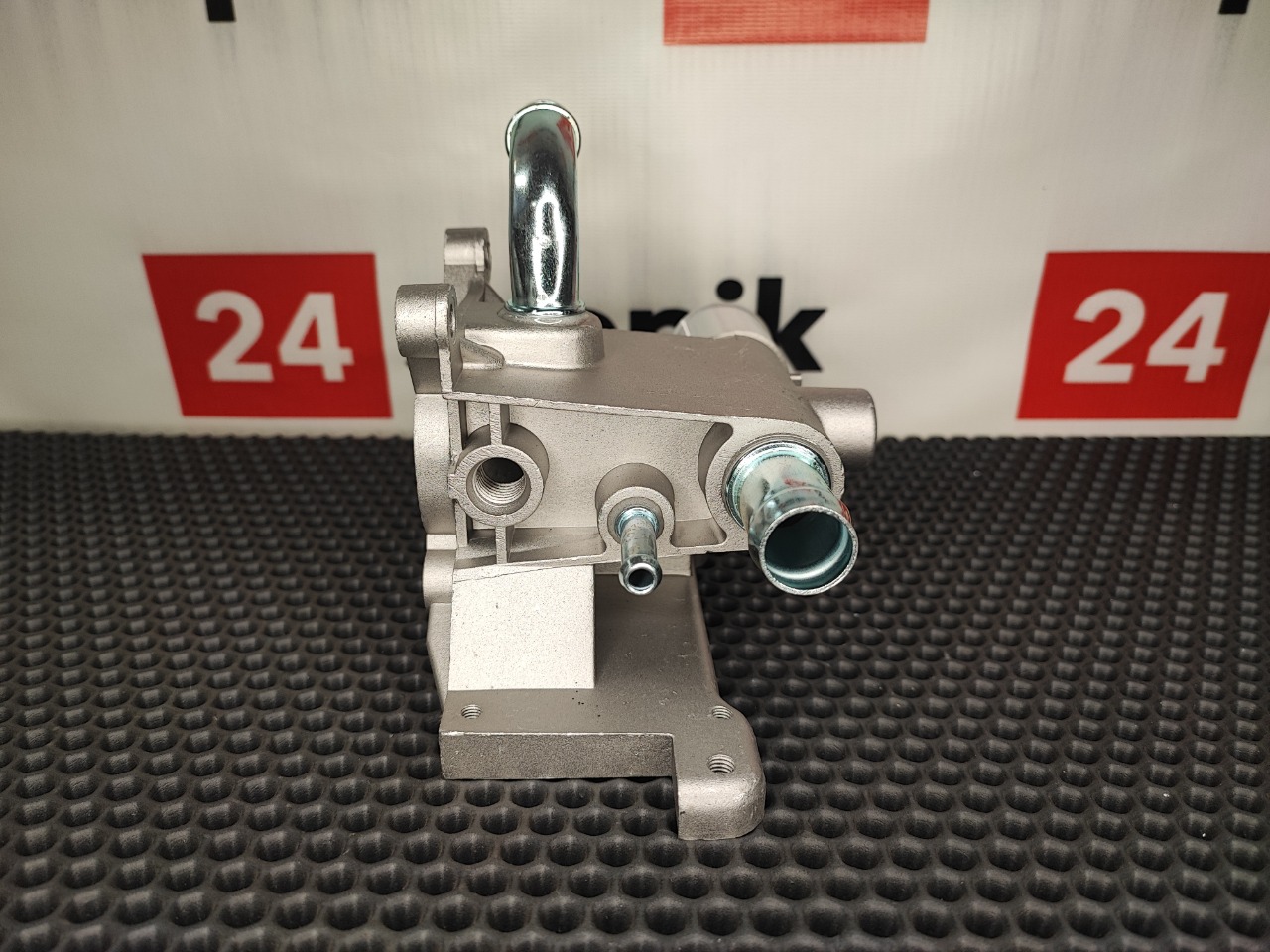 Фланец системы охлаждения, 3900 рублей, Красноярск