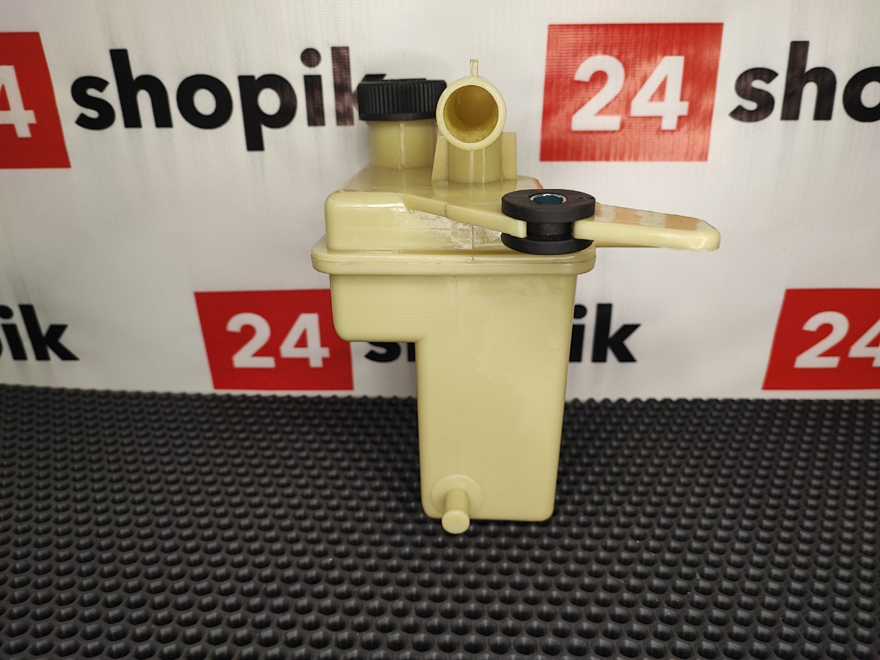 Бачок ГУР, 3100 рублей, Красноярск