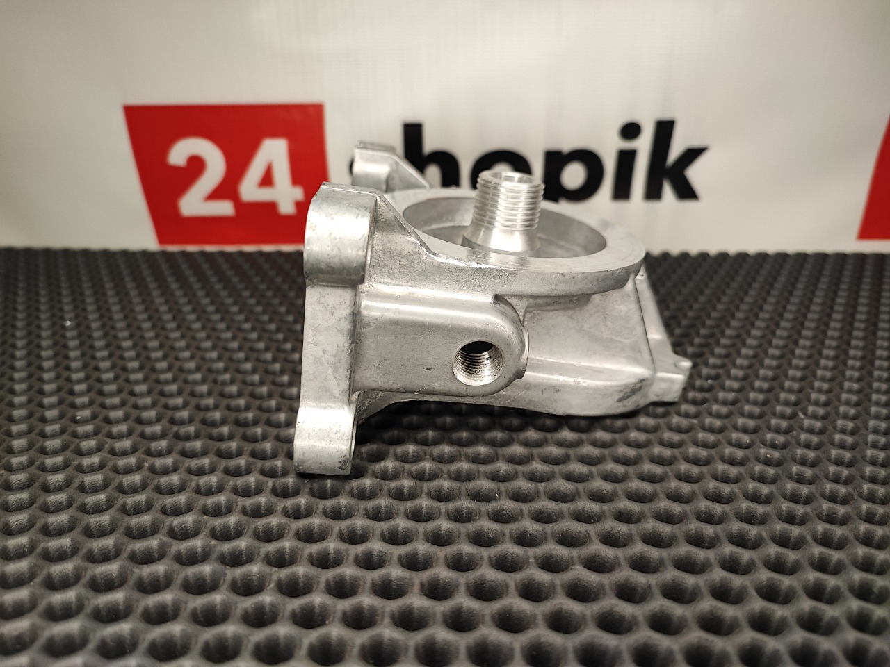 Кронштейн масляного фильтра, 3600 рублей, Красноярск