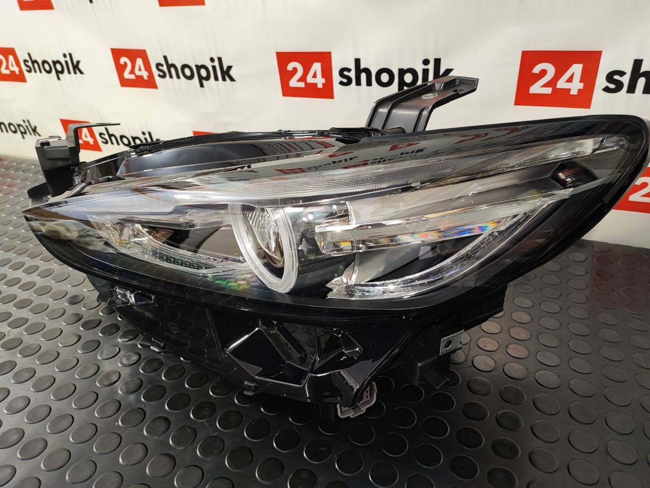 Фара, 54500 рублей, Красноярск