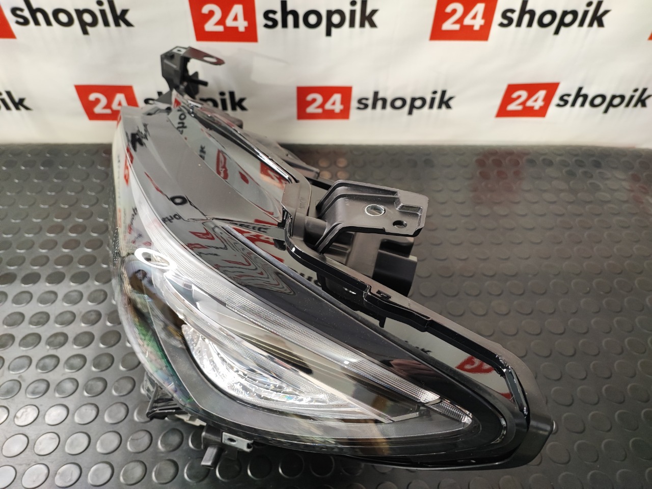 Фара, 54500 рублей, Красноярск