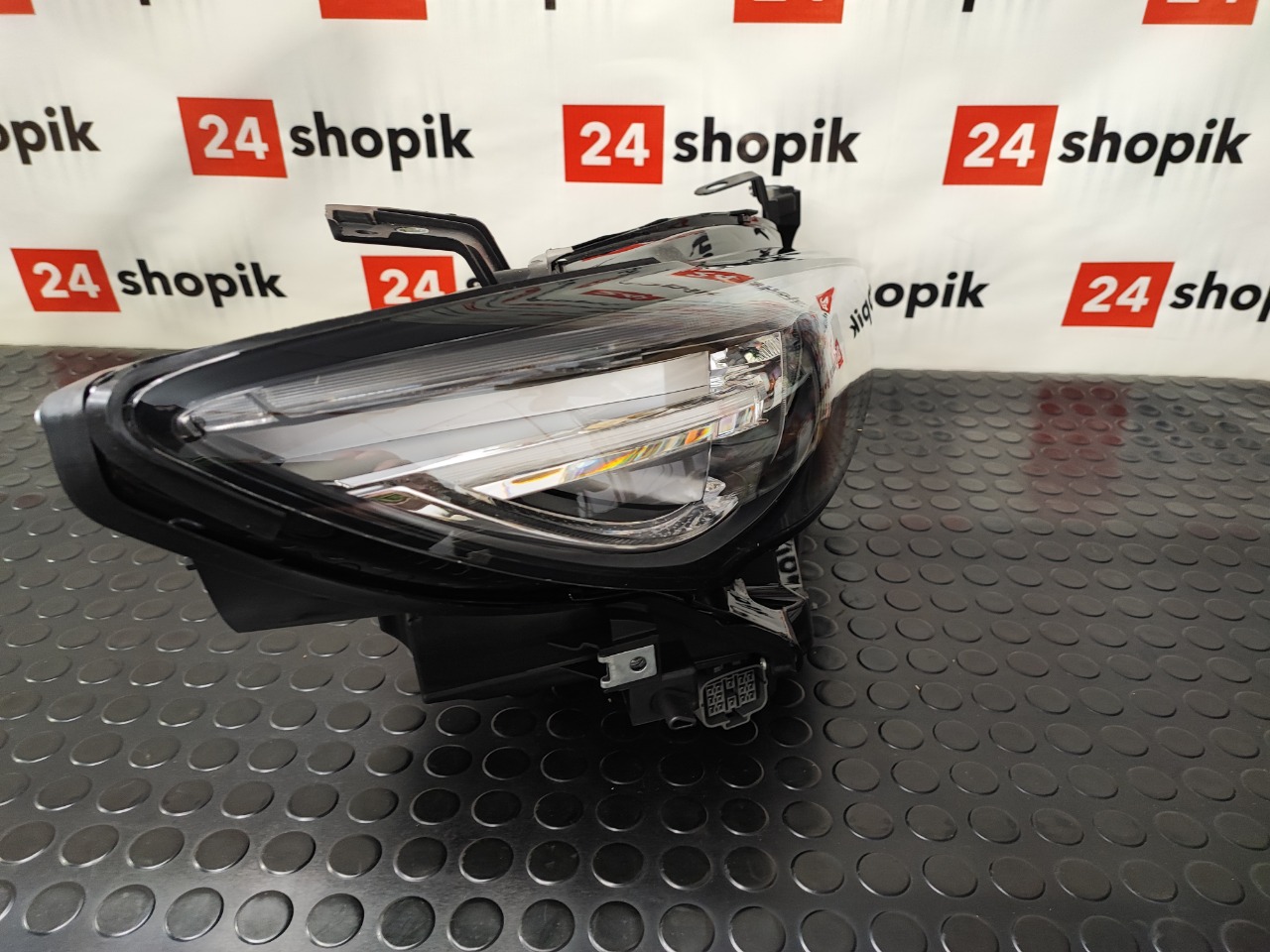 Фара, 54500 рублей, Красноярск