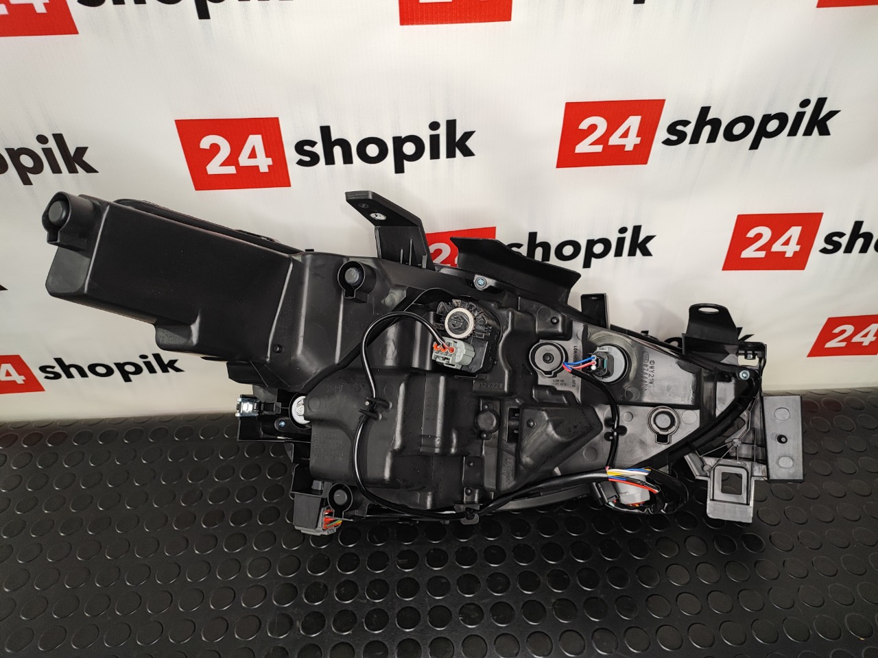 Фара, 35500 рублей, Красноярск