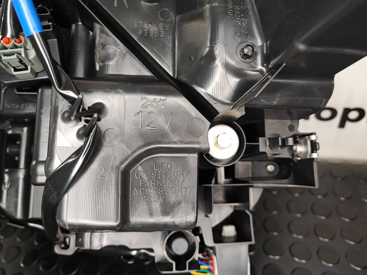 Фара, 35500 рублей, Красноярск