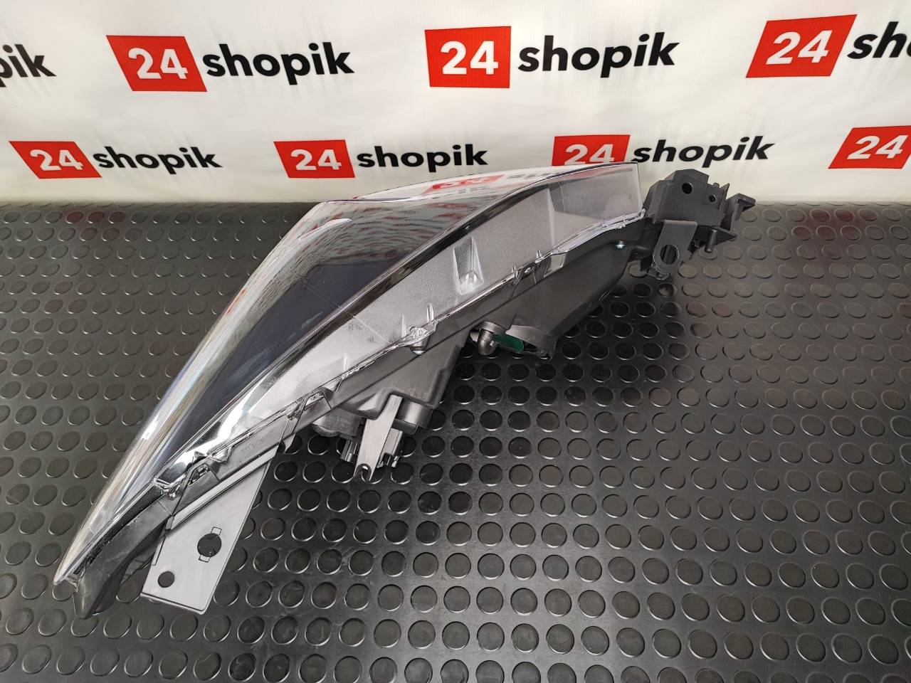 Фара, 18500 рублей, Красноярск