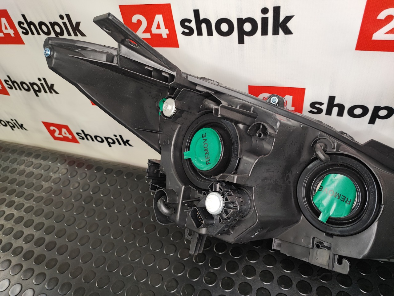 Фара, 18500 рублей, Красноярск