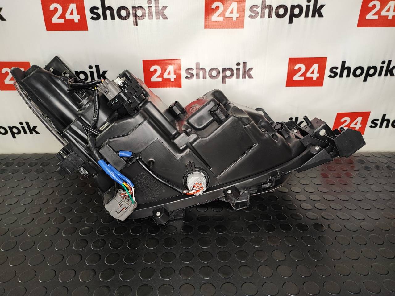 Фара, 35000 рублей, Красноярск