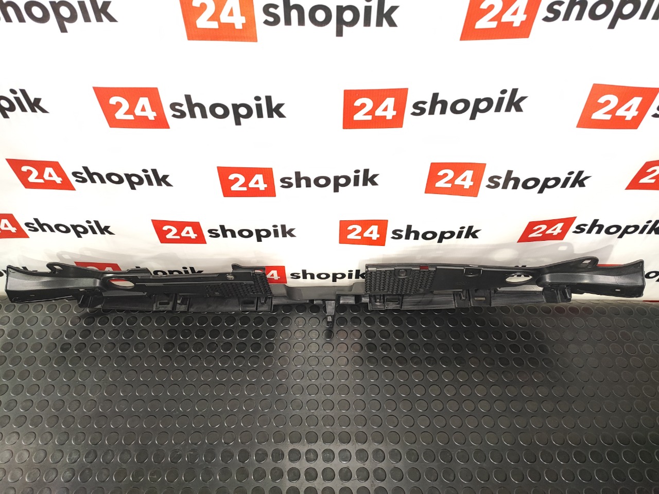 Кронштейн решетки радиатора, 4300 рублей, Красноярск